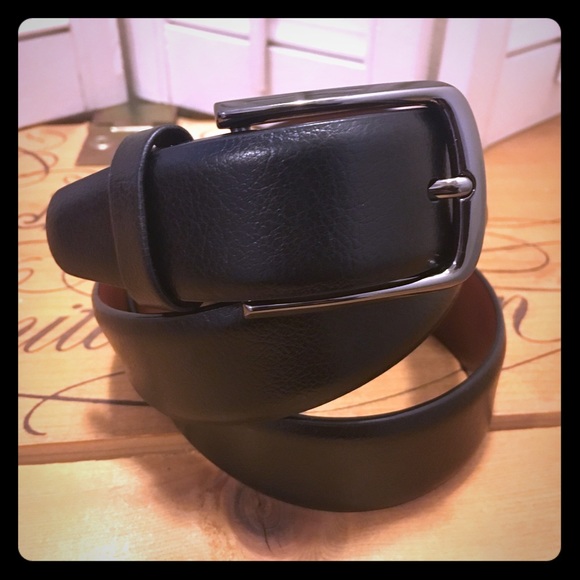 NWT Stafford Mens Brown Leather Belt